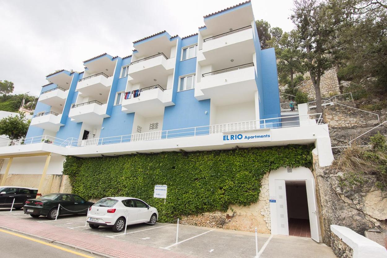 Apartamentos El Rio Кала Галдана Екстериор снимка